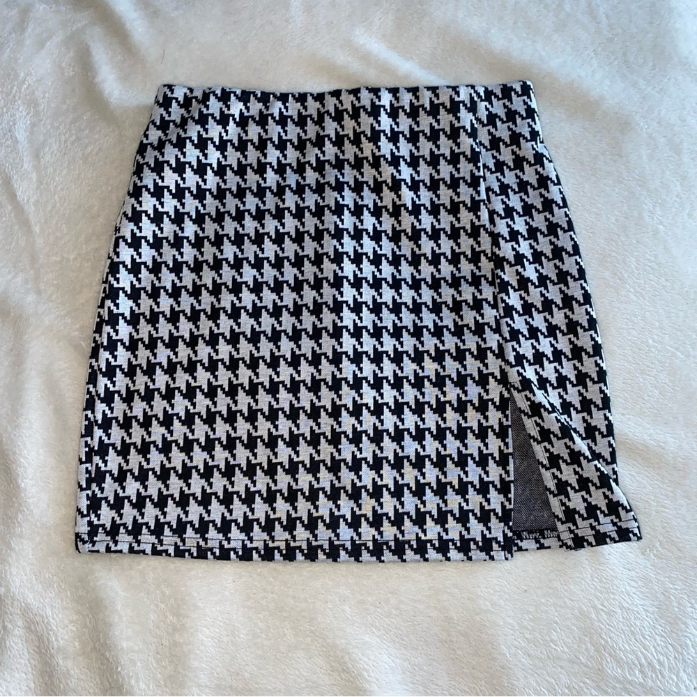 Fashion Nova | Mini Skirt | BUNDLE 2 ITEMS GET 15% OFF